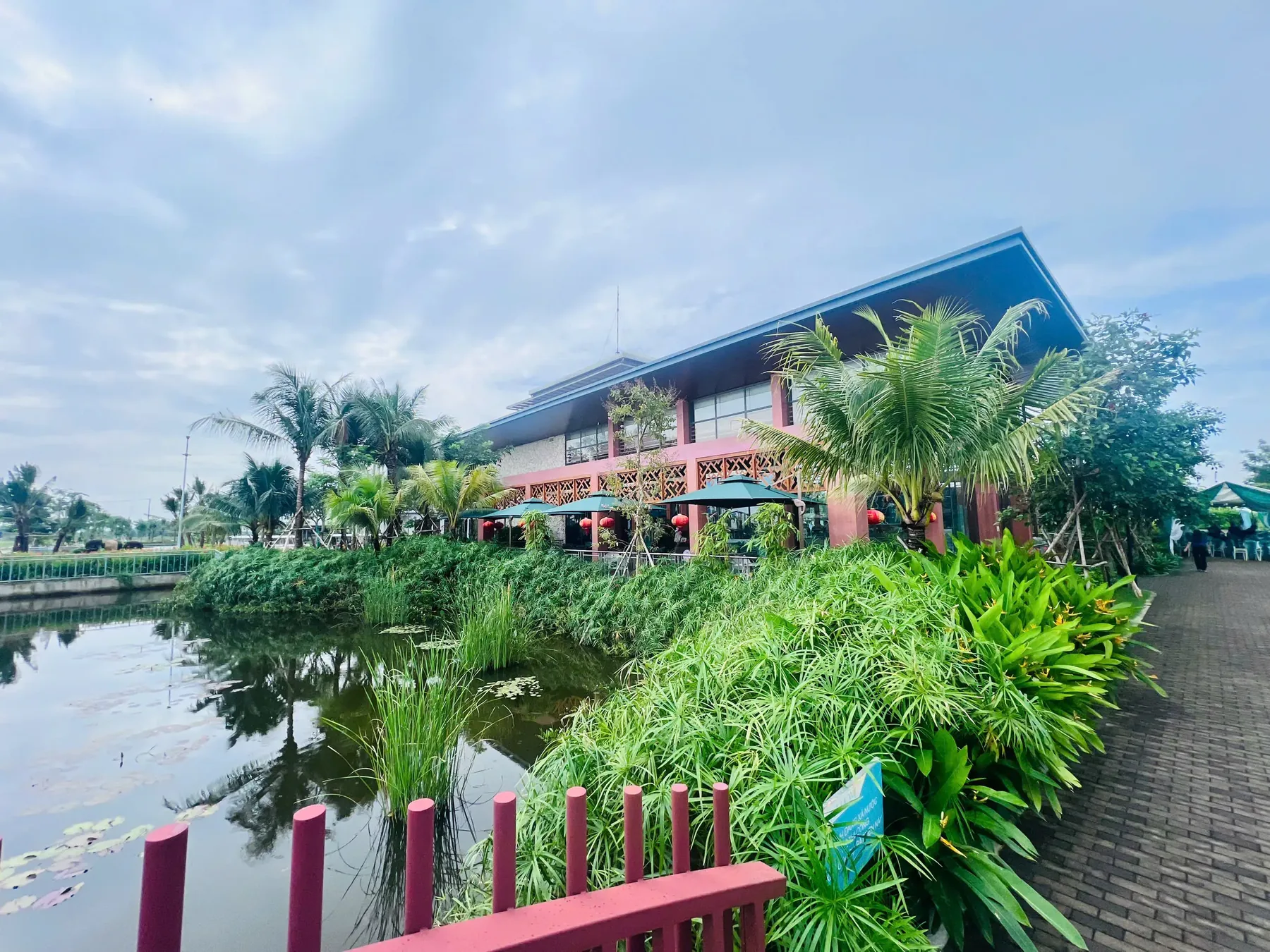 Clubhouse La Home